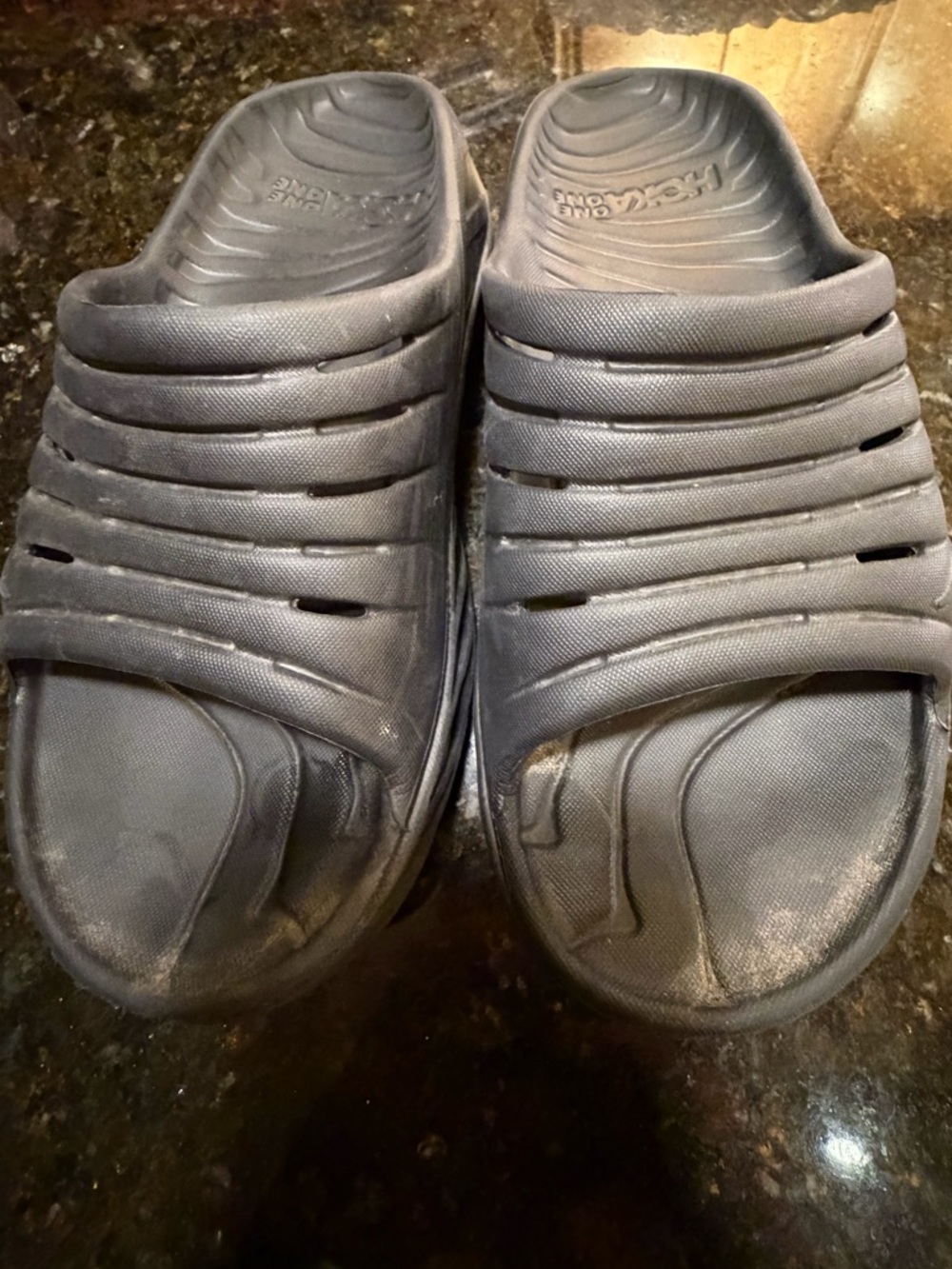 Hoka One One Women’s Size 8 Black Slide Sandals